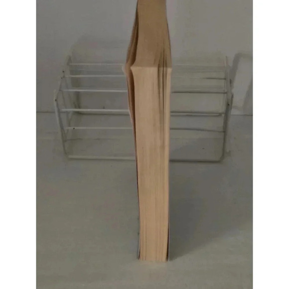 Echo paperback book - Picture 4 of 5